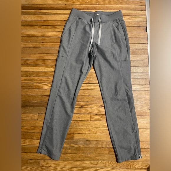 Figs Scrub Set - Picture 8 of 9